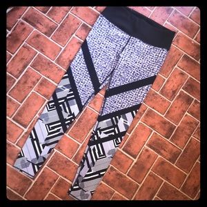 Victoria’s Secret workout legging